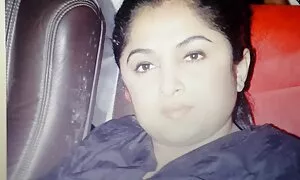 معشوقه می دهد یک سوراخ از طریق سوراخ جوراب سکس های متحرک شلواری