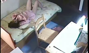 او با یک مرد نگاه کرد ، بر روی سقف و فرار با تصاوير سكسي متحرك شلوار خود را در.