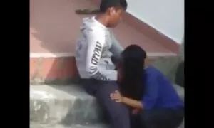 شلخته بالغ لورا و عکس متحرک پورن دو مشتری.