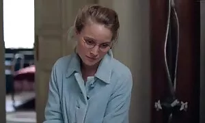 او سرطان در زن تصاویر سکسی متحرک قرار داده و سپس اجازه دهید او خواب.