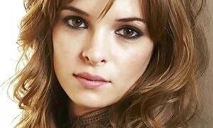 بابا سرگرم کننده با اسباب تصاویر متحرک پورن بازی های جنسی.