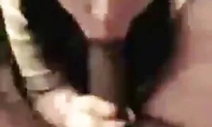 زیبا دختر 18 ساله از عکس متحرک ممه هم جدا شده توسط بزرگ