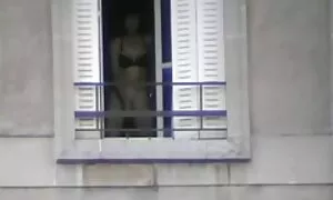 دشوار است به عقب نظر زن از دست رفته. عكس سكس متحرك