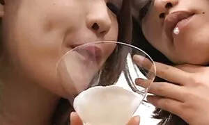 من بیدار شدم و به بت دمار تصاویرمتحرکسکسی از روزگارمان درآورد